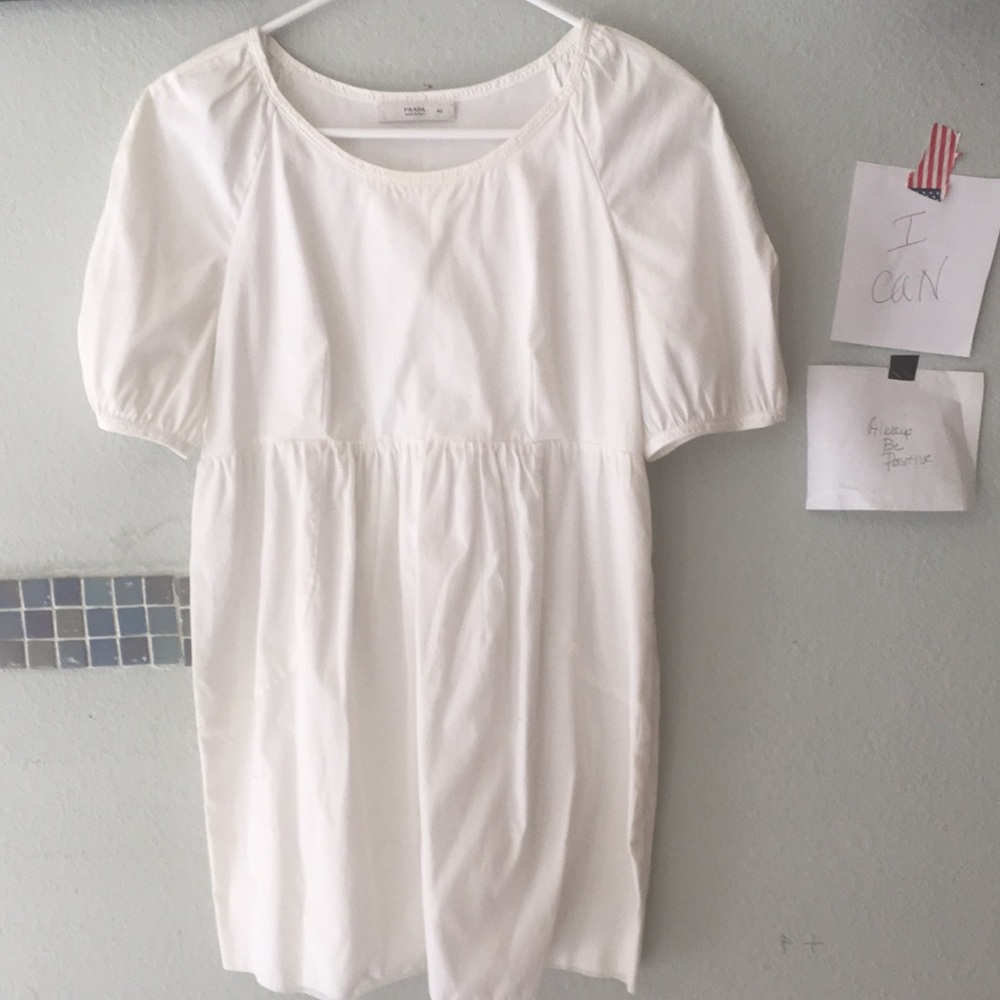 Preowned women’s Prada blouse size 42. White.